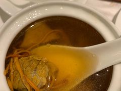 鲜虫草炖猪展-海湾壹品·粤菜·早茶·烤鸭(拱北店)