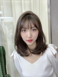 -东秀护肤造型