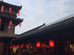 -小龙翻大江文化火锅(宽窄店)