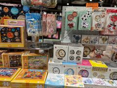-钟书阁(群光广场店)