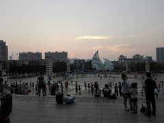 站前广场-金州站