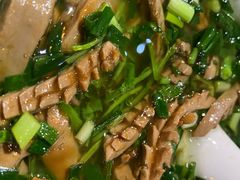 -琥珀老六龙虾(四里河店)