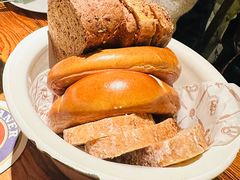 花色面包篮-宝莱纳餐厅(滨江店)