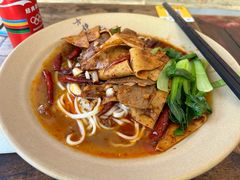 -方铲铲·成都板凳面(滨江银泰店)