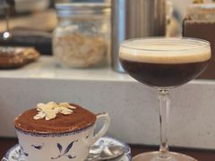 -Café Monson