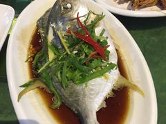 -四川小胡子海鲜(丁村万人海鲜广场店)