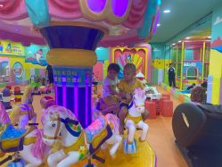 -宝贝渡口儿童游乐园(华南安盛店)