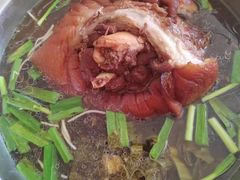 -扎佐老牌蹄膀·猪脚