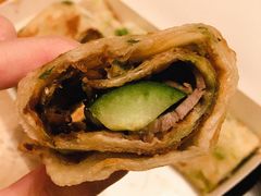 葱饼卷牛肉-台北楚楚园馅饼粥(虹桥南丰城店)