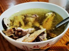 松茸炖鸡-翕庐小苑