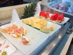 -海底捞火锅鲜切牛肉主题店(长寿路店)