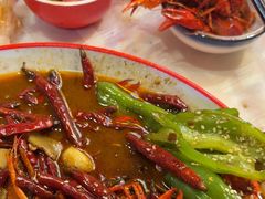 -海盗船. 龙虾烧烤. 酒馆