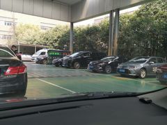 -上海锦江一汽丰田4S店(徐汇区店)