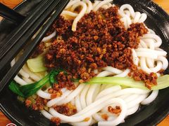 -丽虹云南过桥米线(兴工街店)