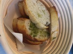 餐前面包-IL Forno 意坊·意大利餐厅(花园店)