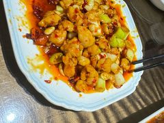 -东口码头·烧鸽子·鱼头泡饼·地方菜(金鹰悦城店)
