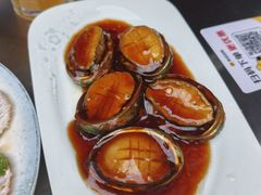浇汁鲍鱼-来之顺海鲜菜馆·青岛菜·始于1993(栈桥店)