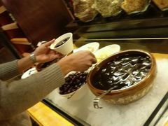 -岷山饭店-芝芝自助餐厅