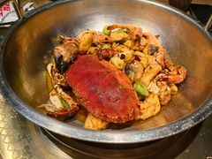 -七欣天香辣蟹火锅(上海银亿滨江店)
