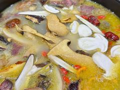 -野菌皇海景野生菌火锅(滨海大道店)