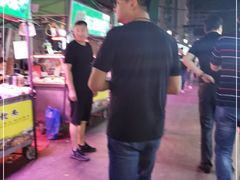 -正宁路小吃夜市