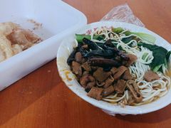 -老窦肥肠板面