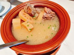 -楚山晓·湖北菜(武汉光谷K11店)