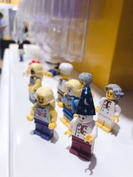 -乐高品牌旗舰店(人民广场店)