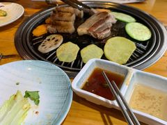 -唯成•韩国炭火烤肉 유성고기