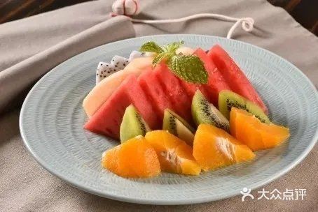 5.9折、4折抢环球港凯悦酒店双人自助餐、六人餐
