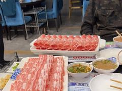 -楼外楼大刀肉传统火锅居(幸福街店)