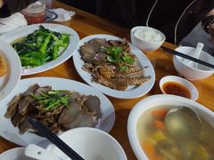 -乌文新澄海卤鹅店