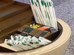 -星巴克(上海虹桥站2A检票口)