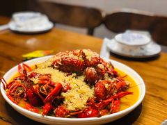 蒜泥龙虾-绅士餐厅龙虾·烧烤(西门路店)