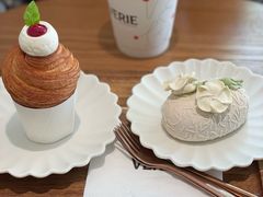 -VERIE BAKEHOUSE