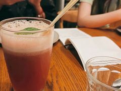 树莓梨汁苏打水-BOR Eatery(安福路店)