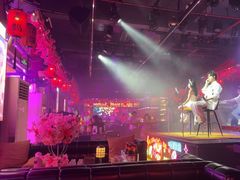 -喜鹊音乐酒馆(西街店)