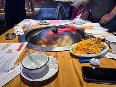 -山里屯铁锅炖·东北菜(康桥店)
