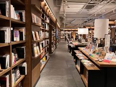-茑屋书店(天目里店)