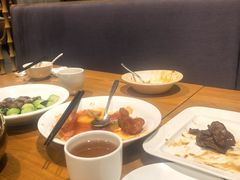 -乐忻皇朝(上海中心大厦店)