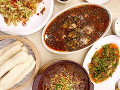 -月圆霖特色农家乐