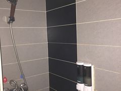 -德全心悦酒店(北京金台路地铁站店)