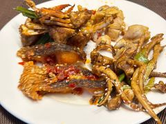 -飨食汇全日制餐厅·昆山皇冠假日酒店(九方店)
