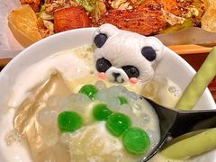 -八月美食小馆(银泰城总店)