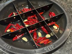-井格重庆火锅(临平银泰城店)