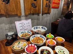 -李犟大爆鳝面·手工蟹黄包(湖滨西湖店)