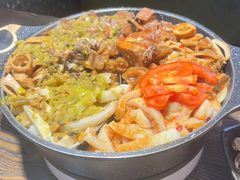 -鼎牛牛炖锅·烤串(温泉路店)