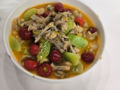 -老鄞江清水龙虾•赵赵家(江北店)