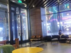 -星巴克臻选(济南万达店)