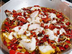 -渝信川菜 · 川味家常菜(财富购物中心店)